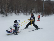 障害者専門のスキースクール:サンメドウズ清里教室・車山高原教室